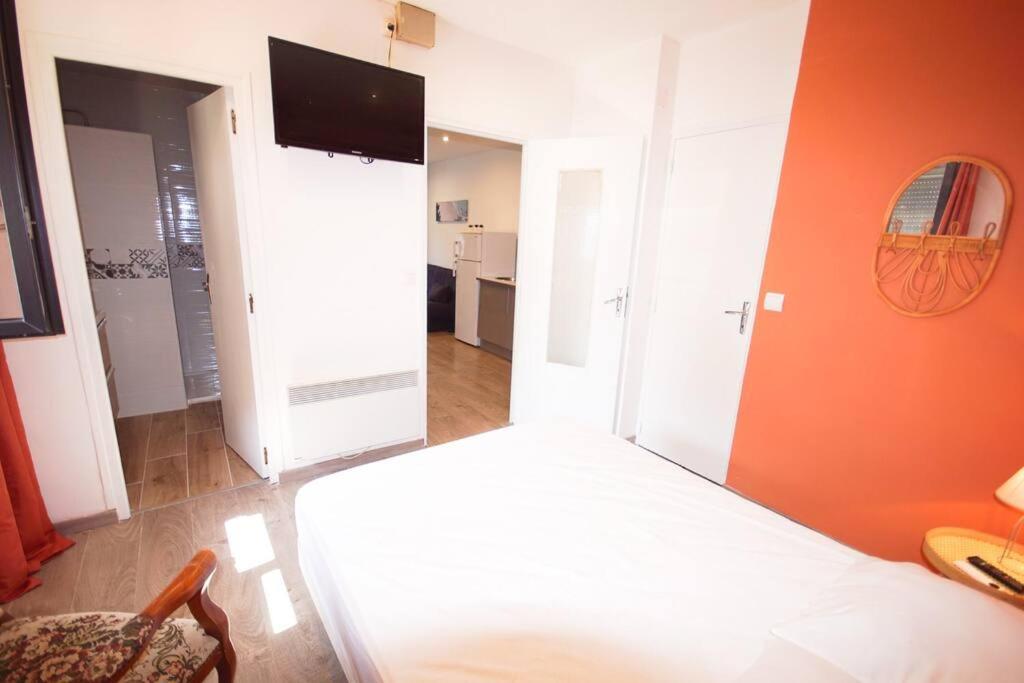 Petite Maison Confort Apartment *